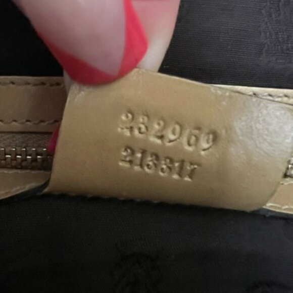 *SALE* GUCCI GG Canvas Tote - Good Used Condition - Picture 16 of 16